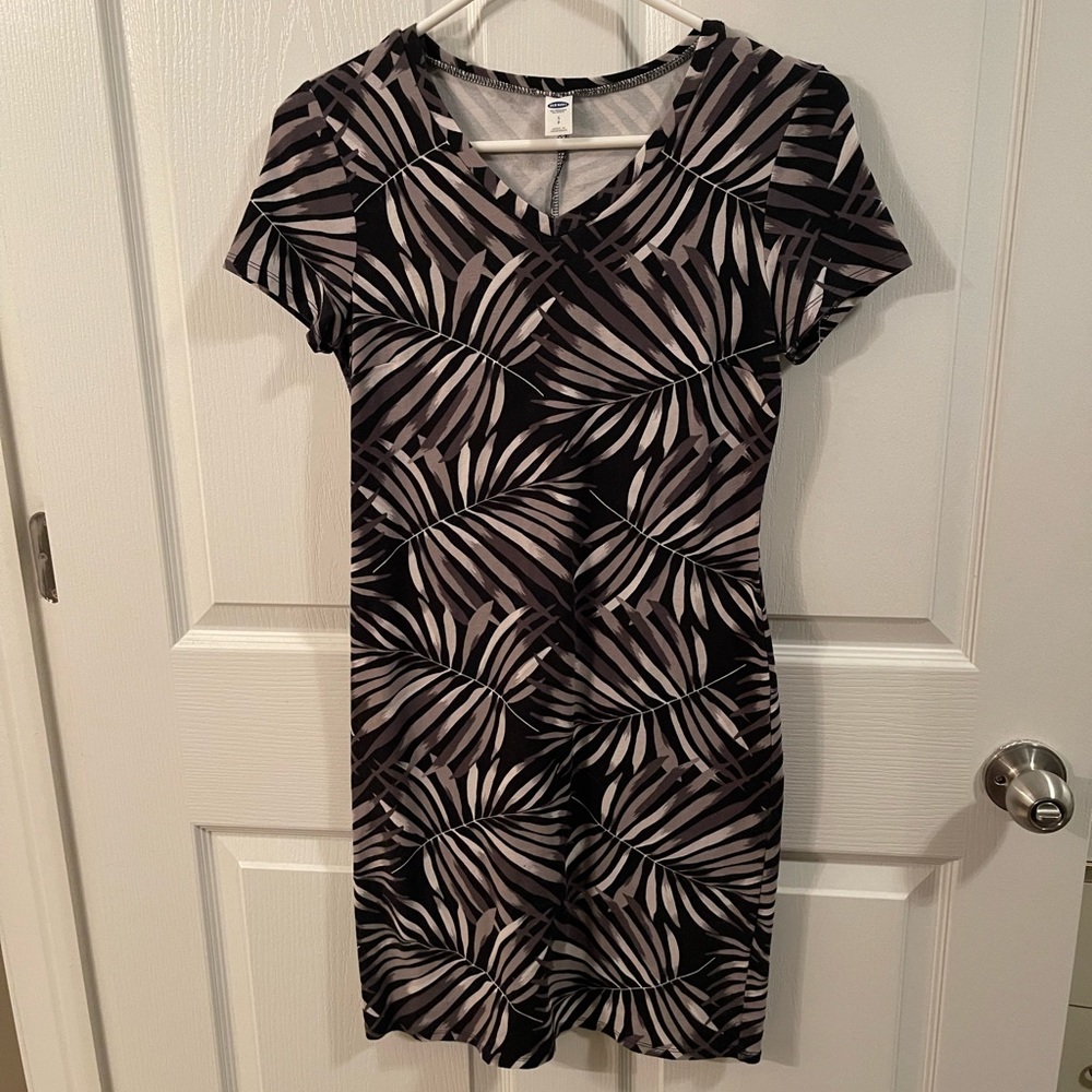 Old Navy Sheath Dress